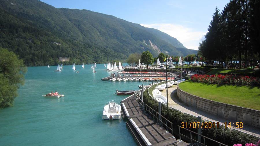 Lake&Nature Hotel Gloria Molveno Bagian luar foto