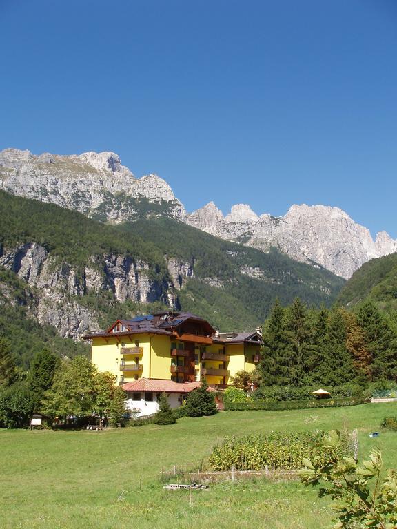 Lake&Nature Hotel Gloria Molveno Bagian luar foto